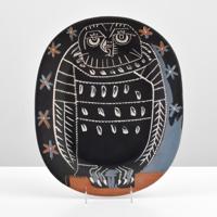 Pablo Picasso MAT OWL Platter (A.R. 284) - Sold for $20,800 on 11-24-2018 (Lot 190a).jpg